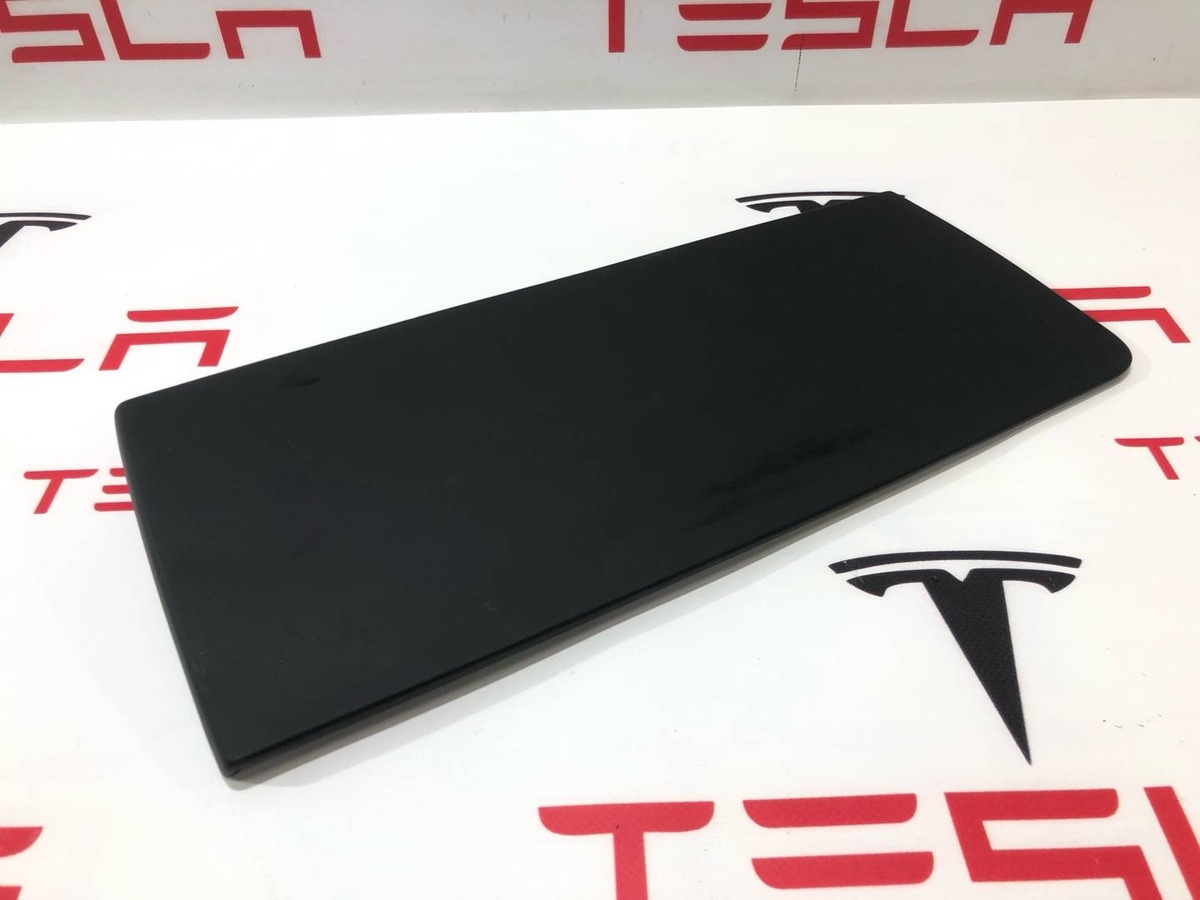 Бардачок к Tesla Model S 2016