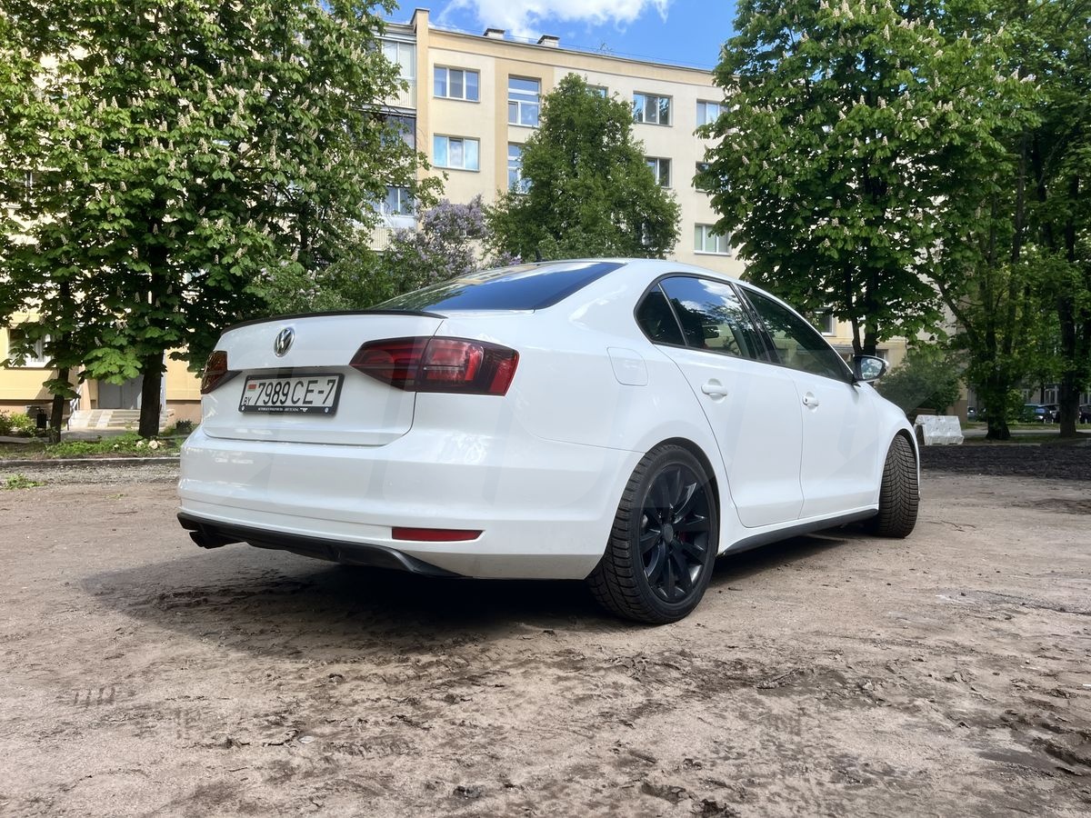 Volkswagen Jetta VI, 2014