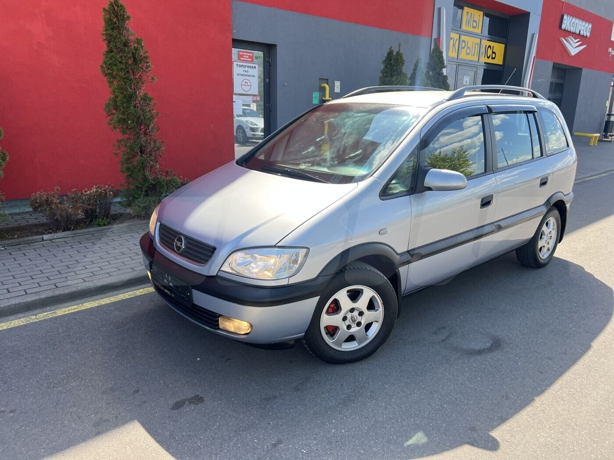 Opel Zafira A, 2000