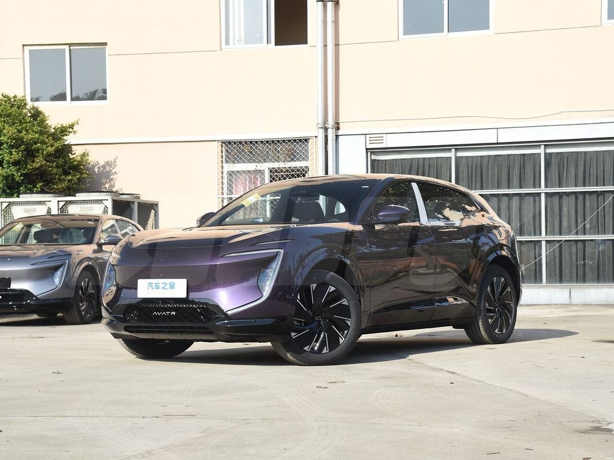 Avatr 07 I, 2025
