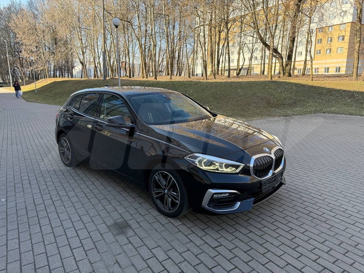 BMW 1 series II (F20/F21) Рестайлинг 2, 2019