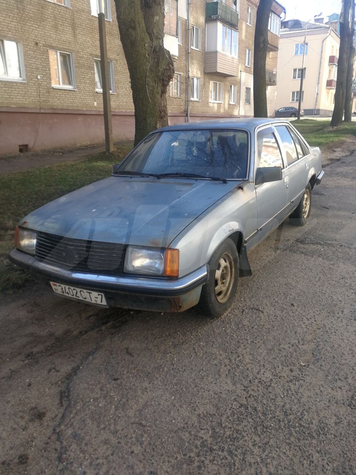 Opel Rekord E, 1982
