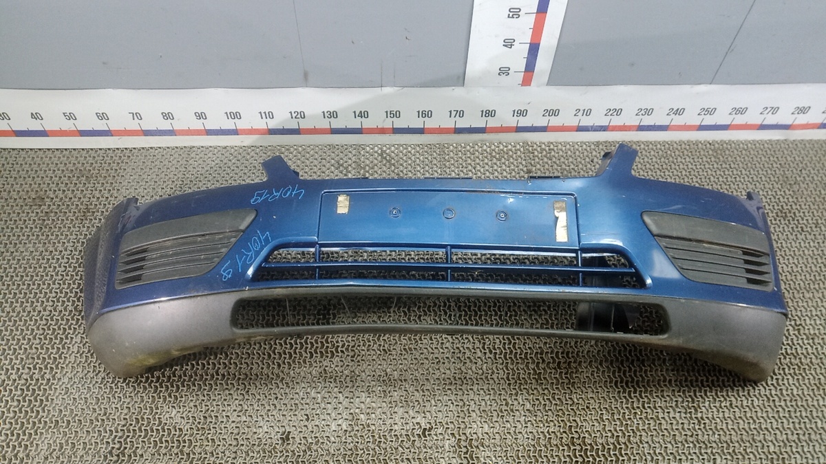 Бампер передний к Ford Focus 2006
