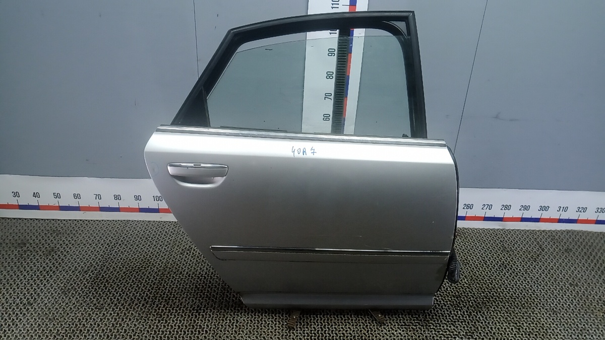 Дверь задняя правая к Audi A8 2006