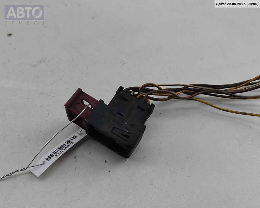 Разъем AUX / USB к Opel Meriva 2007