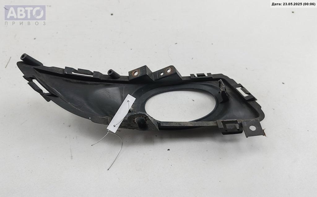 Рамка фары к Mazda 3 2004