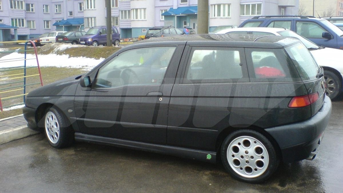 Alfa Romeo 145 I Рестайлинг, 2000