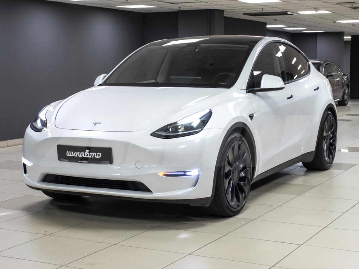 Tesla Model Y I, 2024