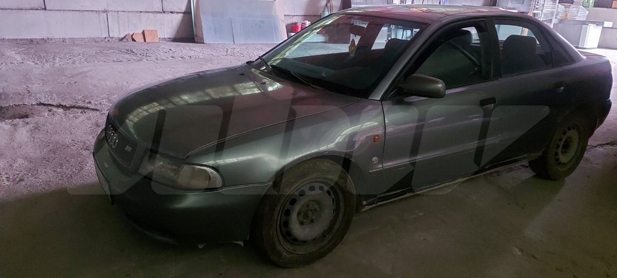 Audi A4 I (B5), 1996