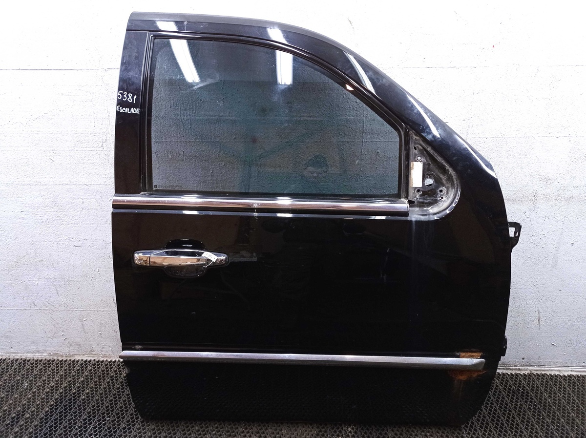 Петля двери к Cadillac Escalade 2007