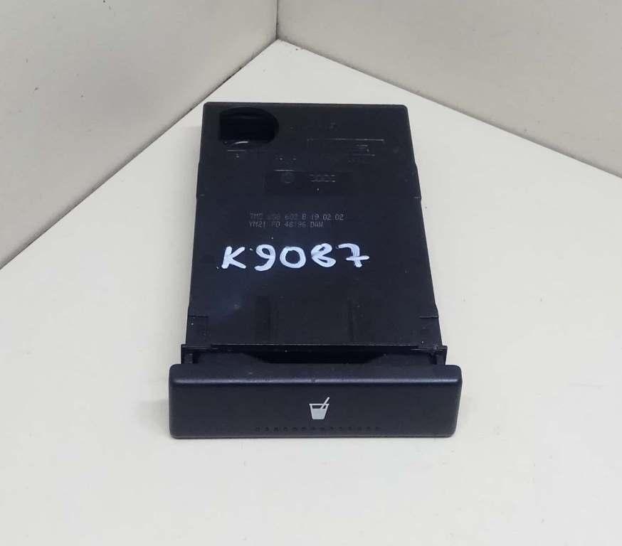 Подстаканник к Ford Galaxy 2002