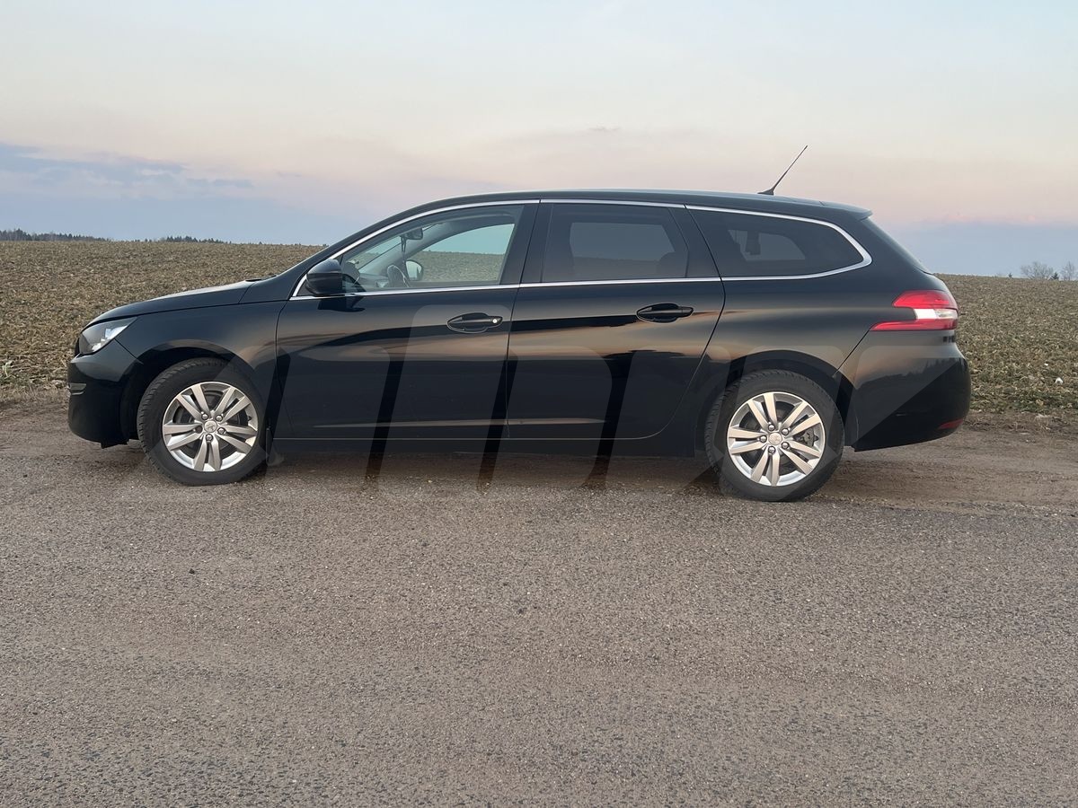 Peugeot 308 II, 2015