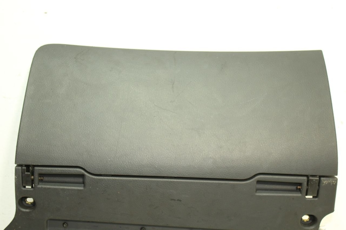 Бардачок к Audi A6 2007