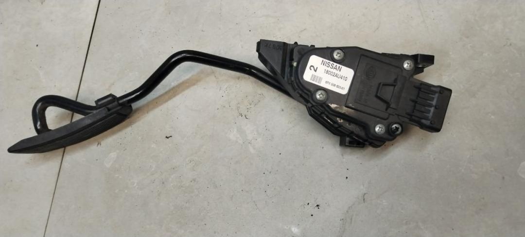 Педаль к Nissan Primera 2005