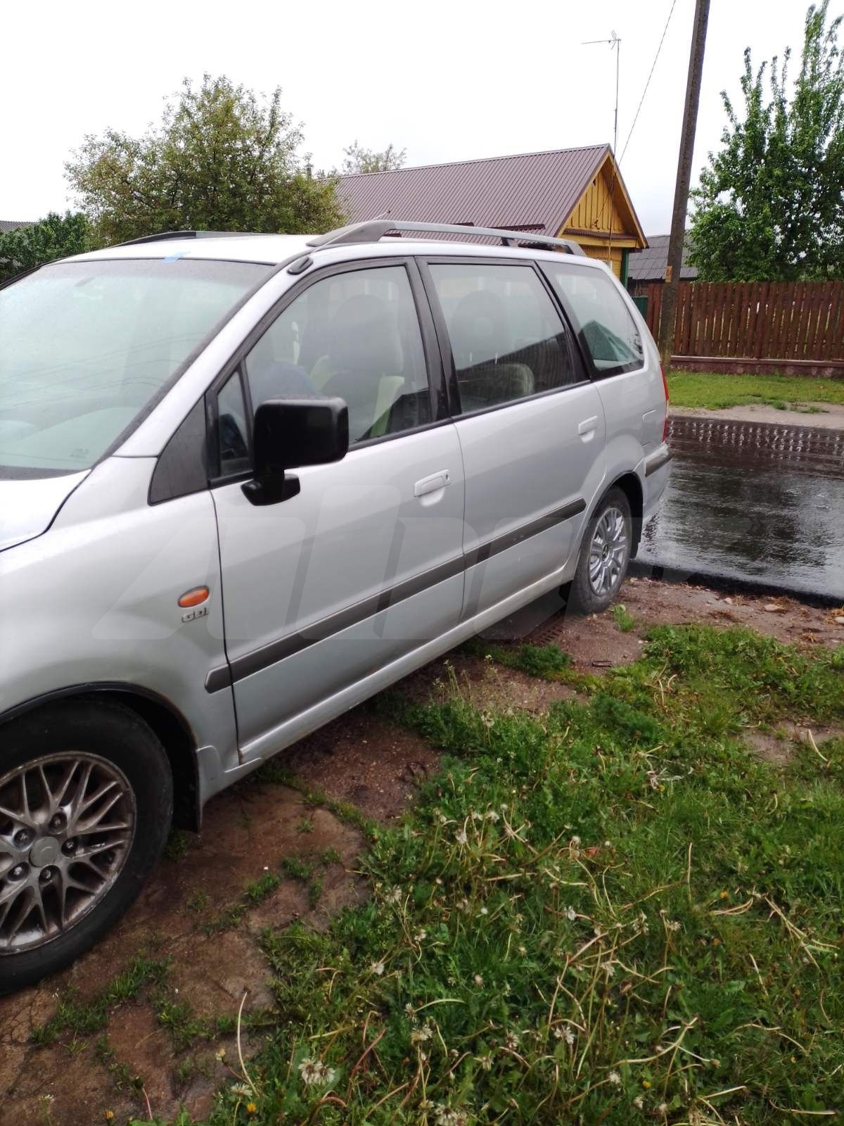 Mitsubishi Space Wagon III, 1999