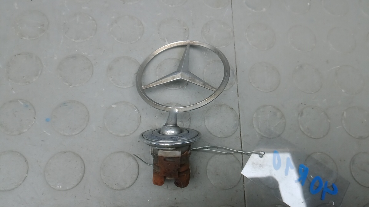 Эмблема к Mercedes-Benz E-klasse 2005