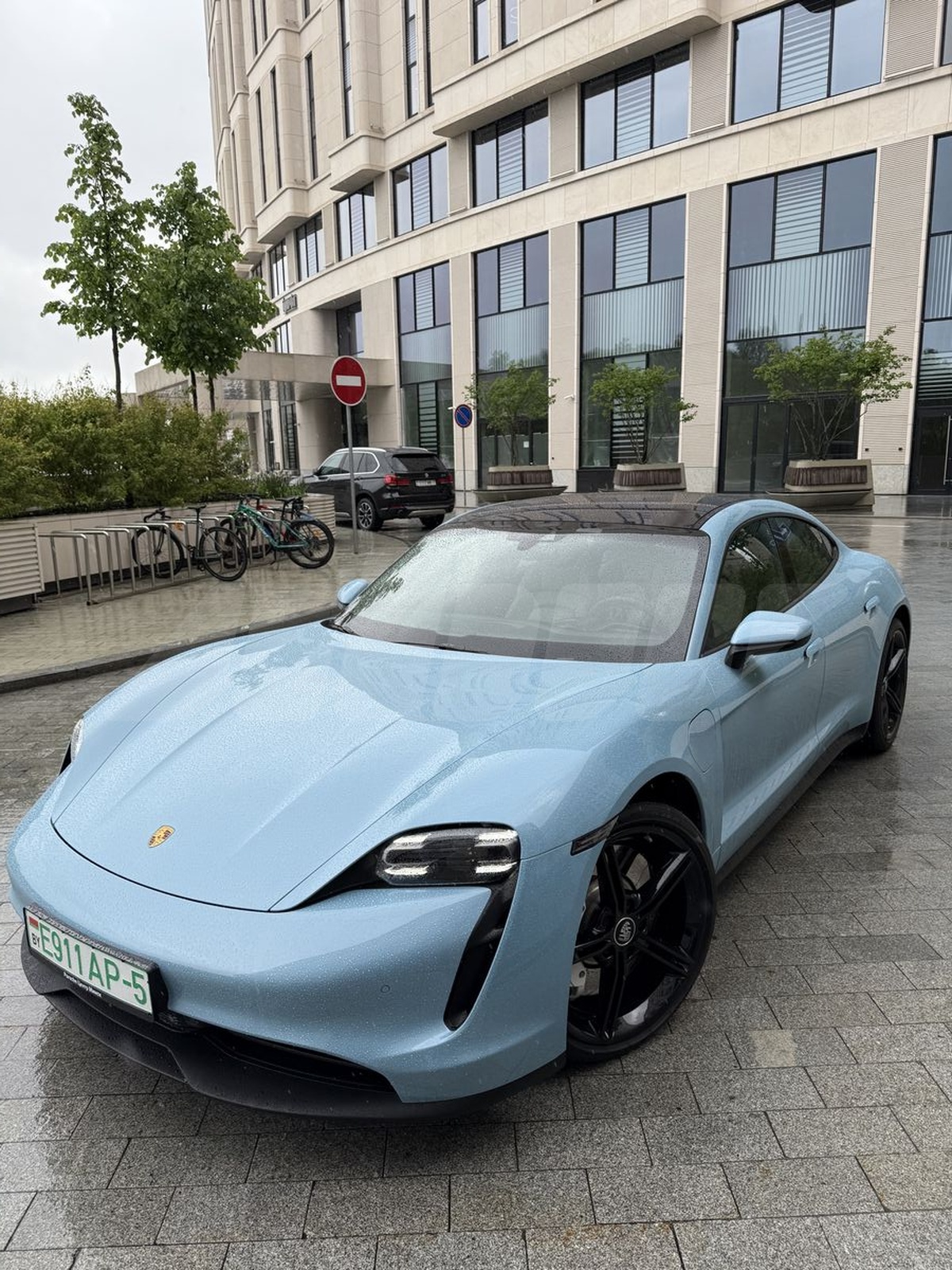 Porsche Taycan I, 2021