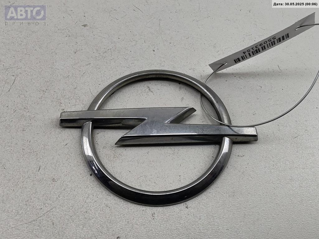 Эмблема к Opel Zafira 2003