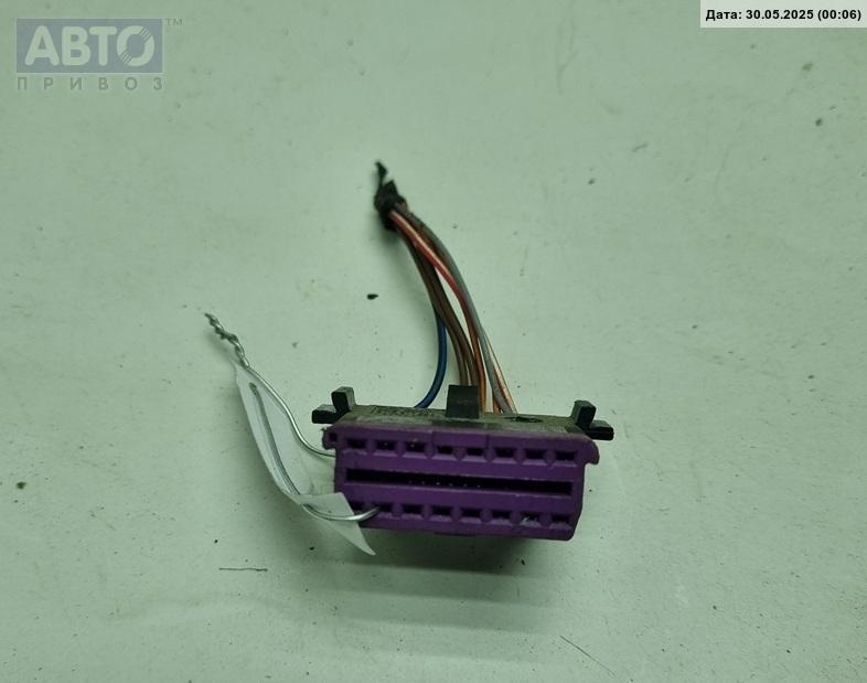 Разъем AUX / USB к Skoda  2005