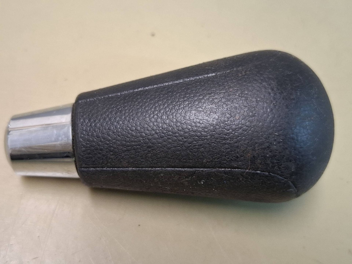 Ручка кулисы КПП к Mazda CX-7 2008