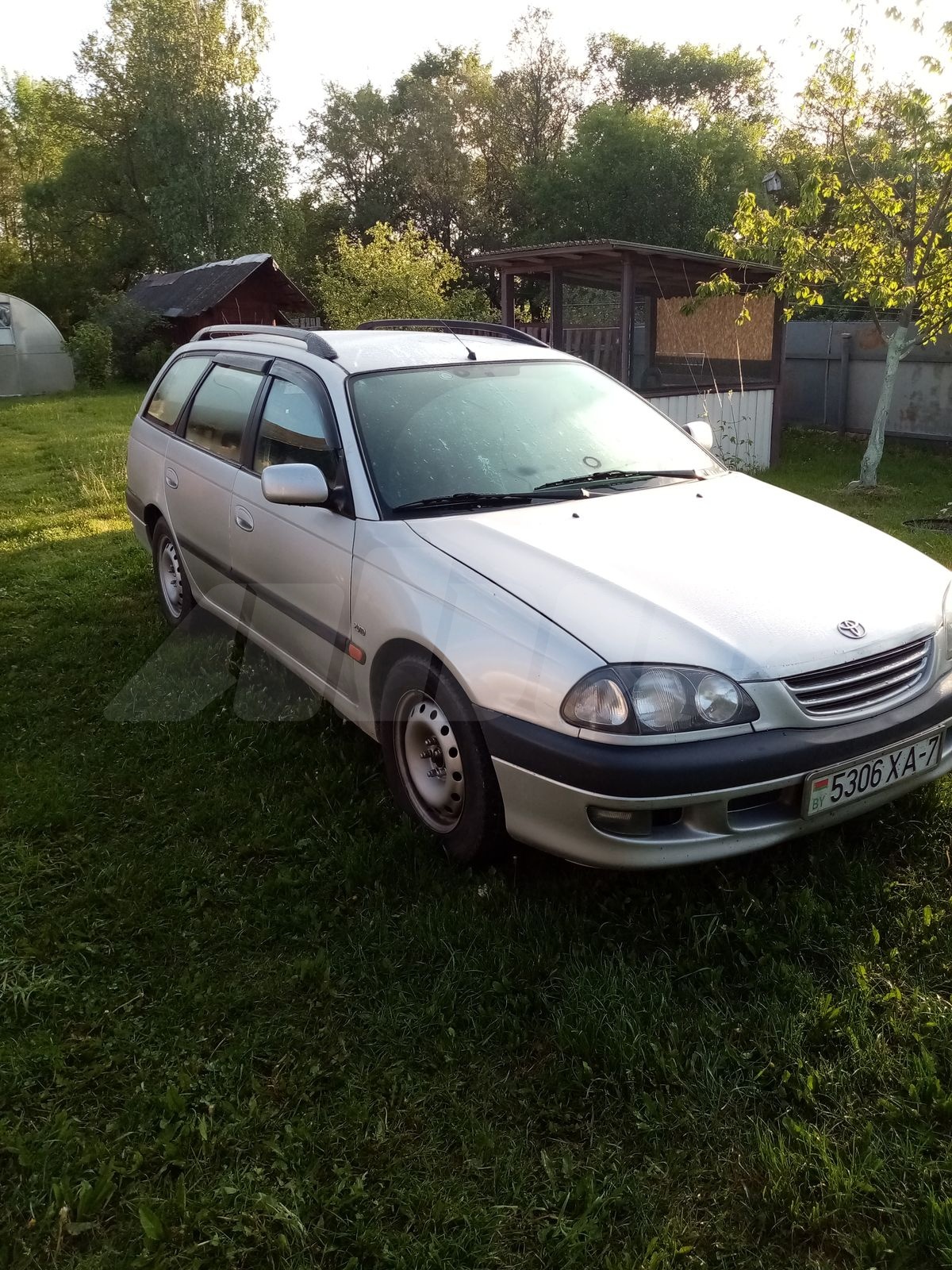 Toyota Avensis I, 1998