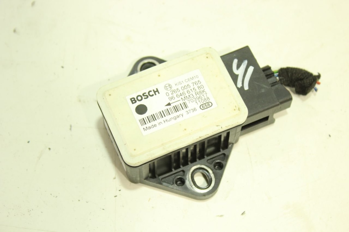 Датчик ускорения к Peugeot 3008 2011