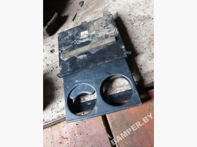 Подстаканник к Hyundai Lantra 1997