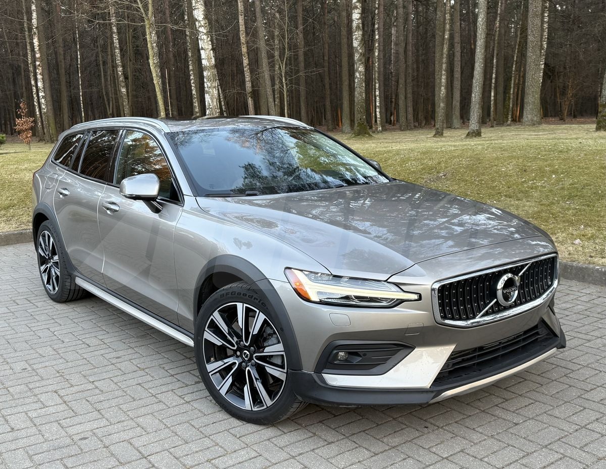 Volvo V60 Cross Country II, 2020