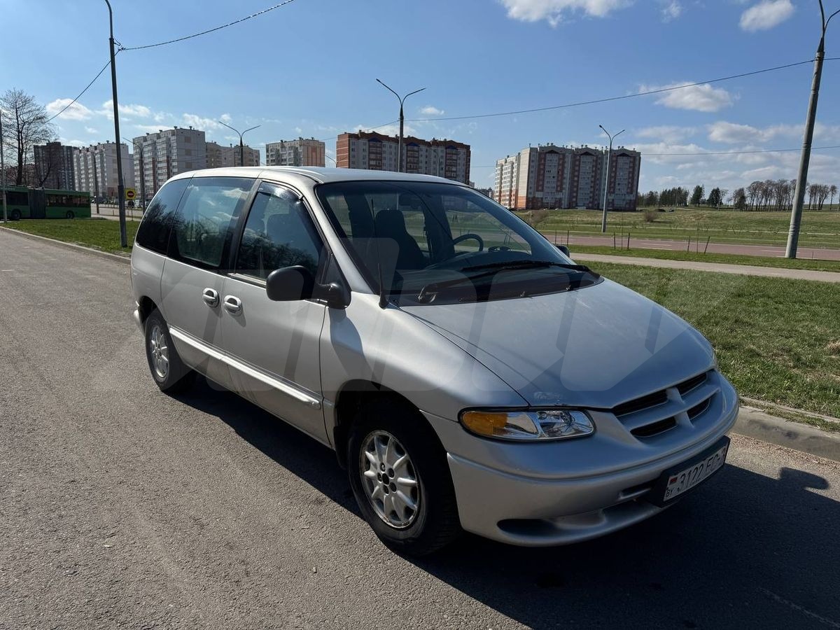Dodge Caravan III, 2000