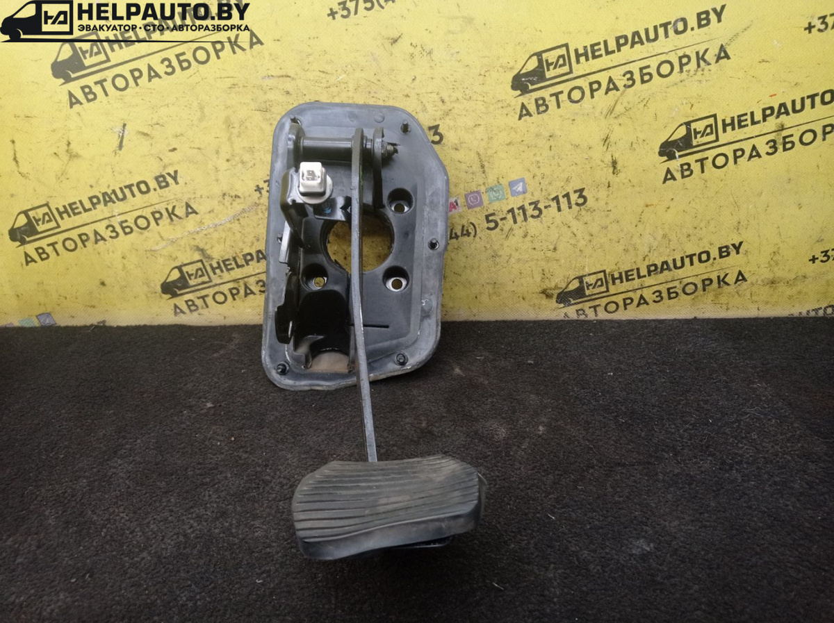 Педаль к Citroen Xsara 2000