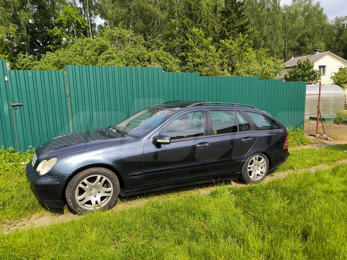 Mercedes-Benz C-klasse II (W203), 2001