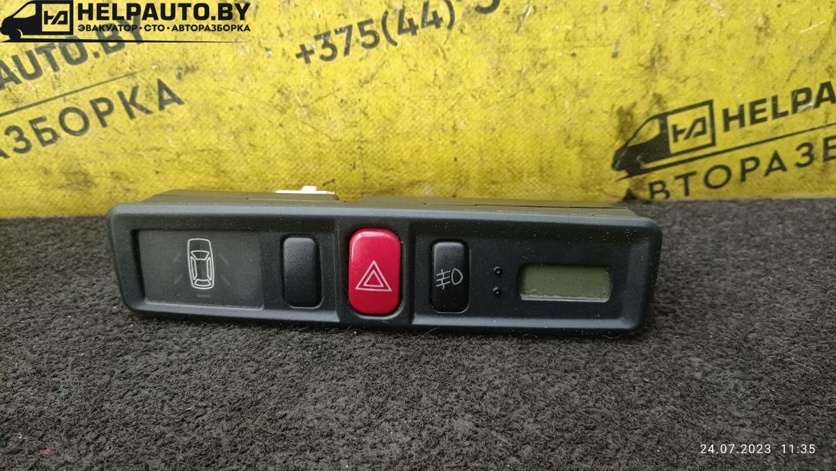 Блок кнопок к Alfa Romeo 146 1996