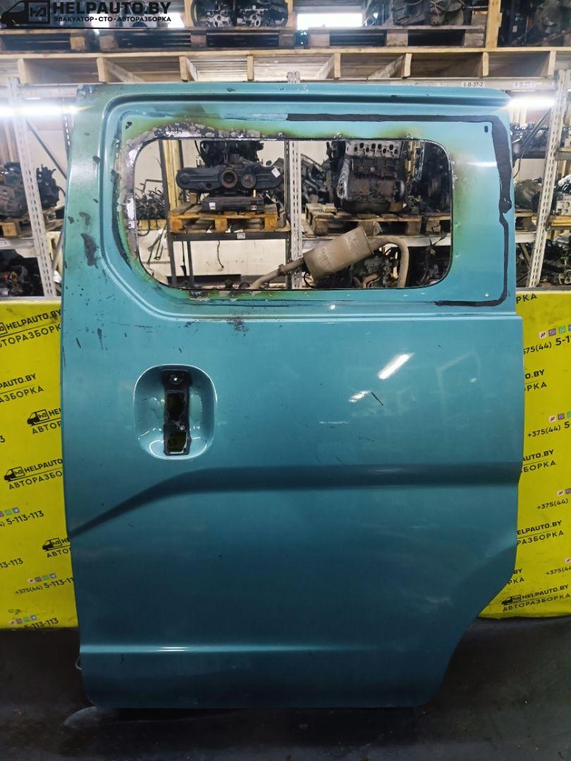 Дверь сдвижная к Nissan NV200 2010