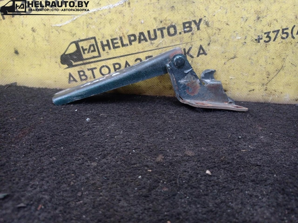 Петли к Nissan Maxima 1997