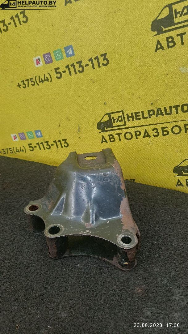Балка под КПП к Mazda 323 1998