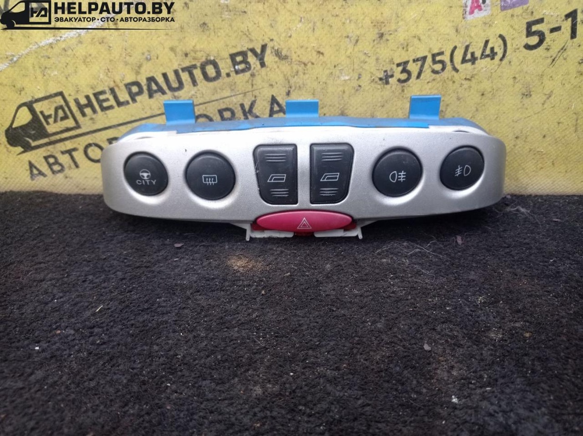 Блок кнопок к Fiat Punto 2002