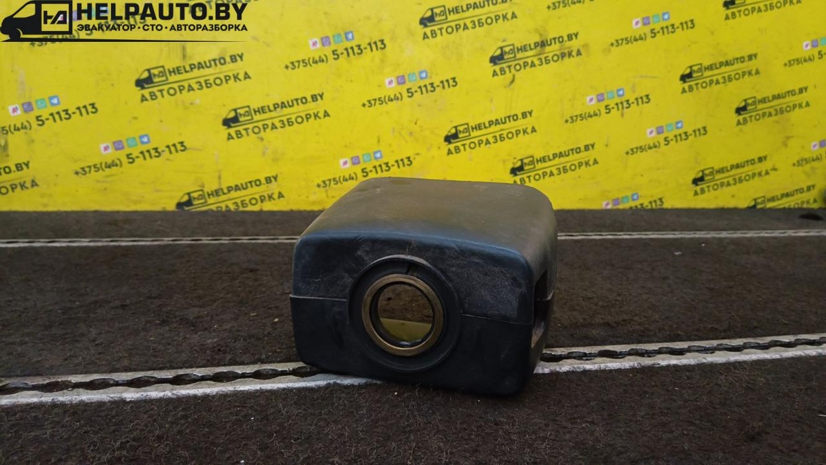 Кожух к Audi 80 1994