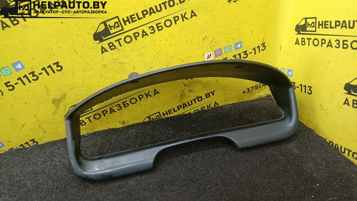 Рамка панели приборов к Toyota Carina E 1997