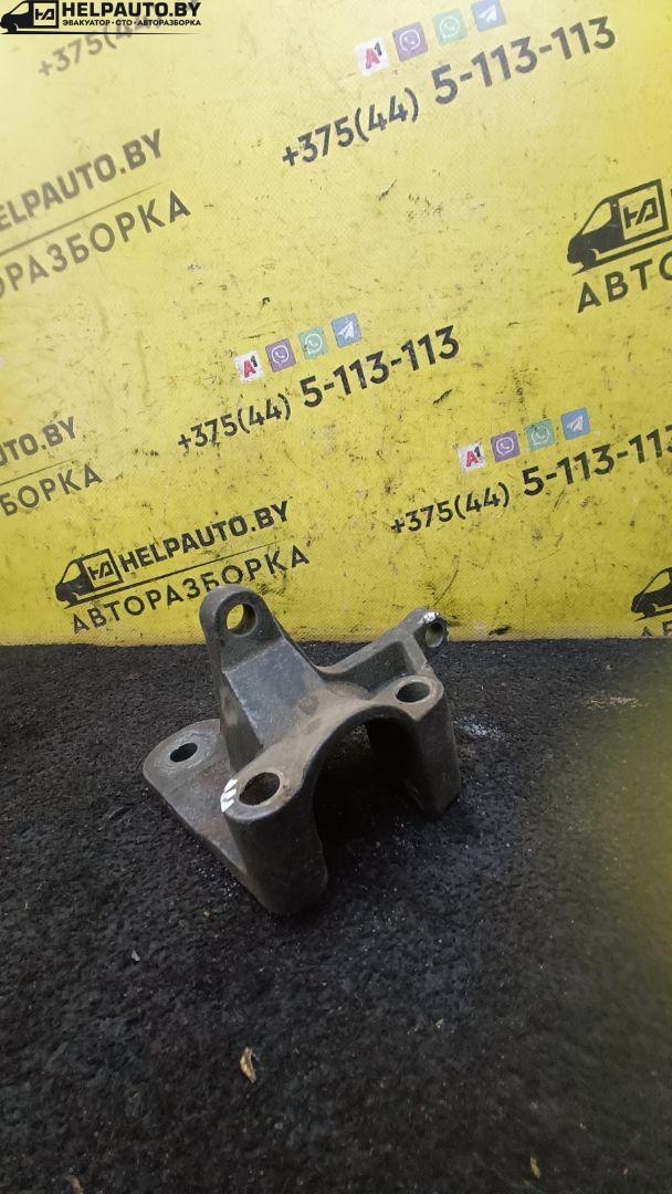 Крепления/Кронштейны к Ford Focus 2001