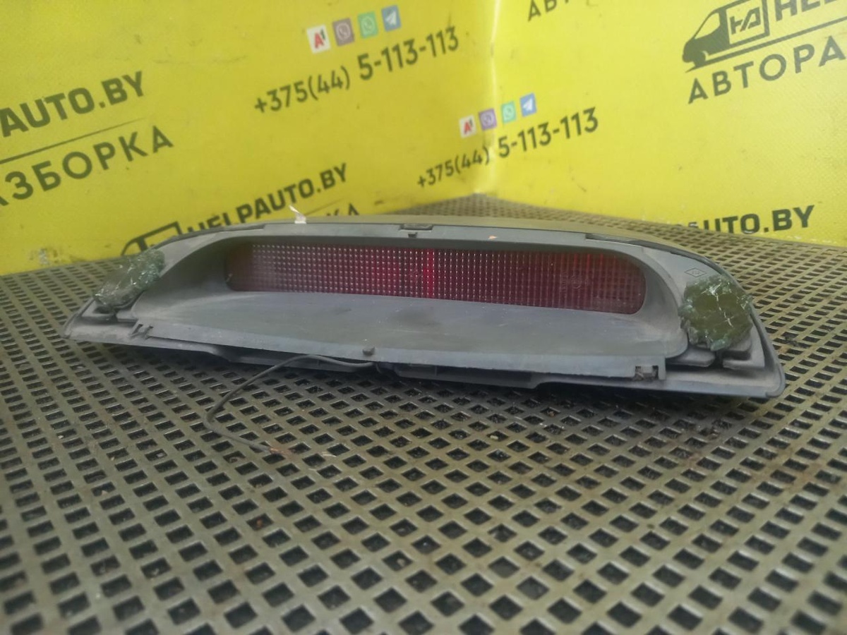 Стоп-сигнал к Renault Scenic 1998