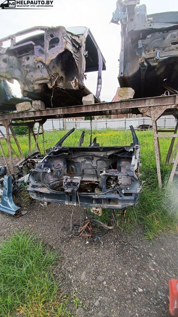 Четверть кузова к Renault  2003