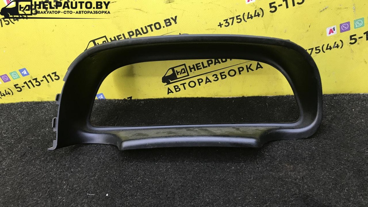Рамка панели приборов к Renault Laguna 1995