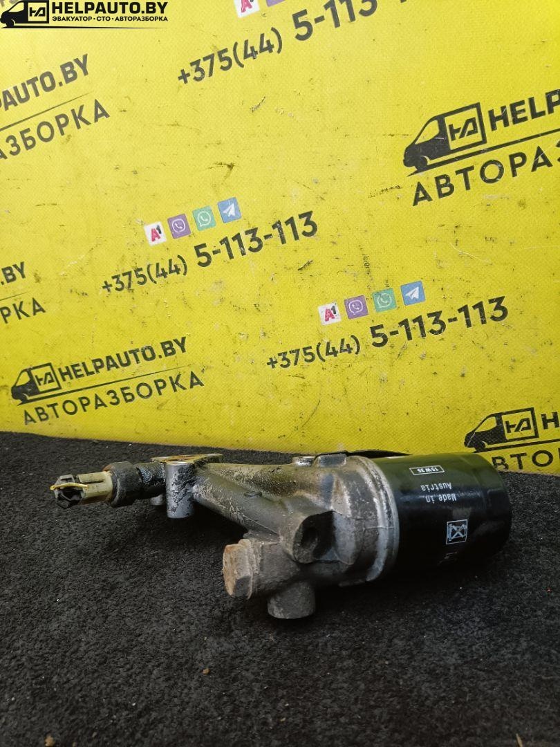 Корпус блока, элемента к Nissan Primera 1996