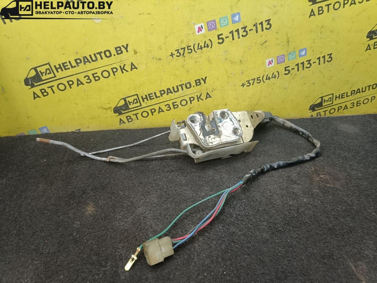 Замок двери к Mazda 323 1998