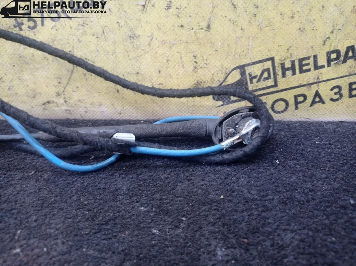 Антенна  к Ford Focus 2006