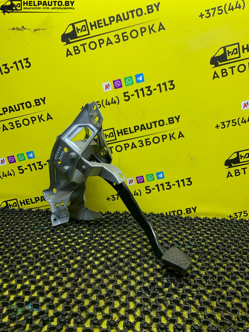 Педаль к Opel Astra 1998