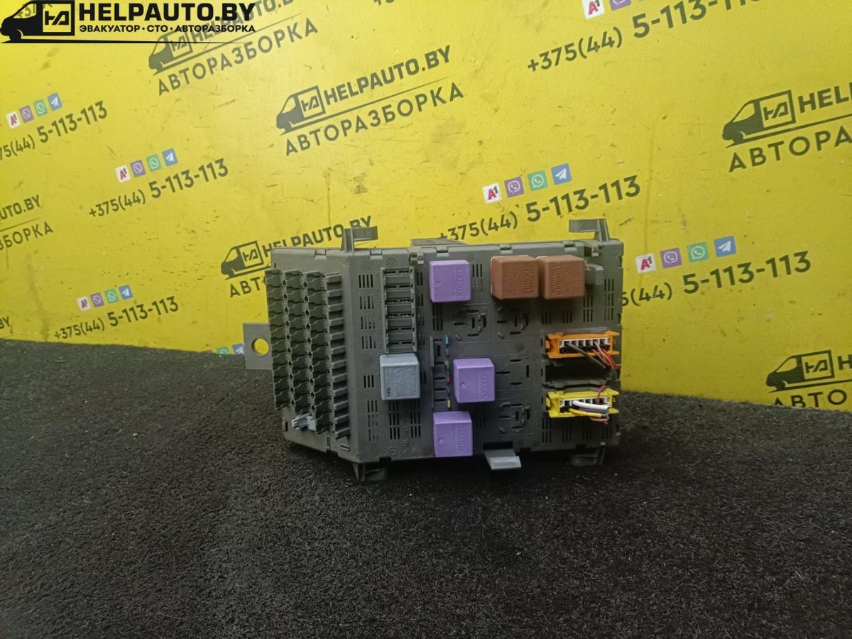 Короб предохранителей к Renault Laguna 2000