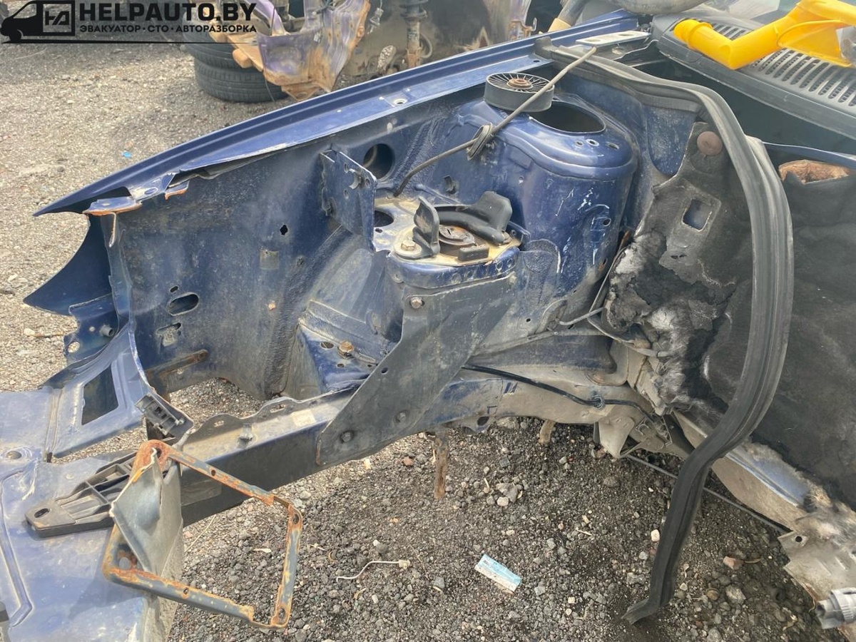 Четверть кузова к Renault Megane 2001