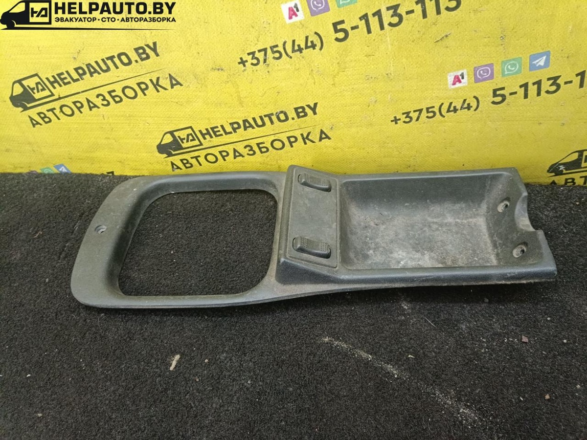 Накладка к Ford Sierra 1989