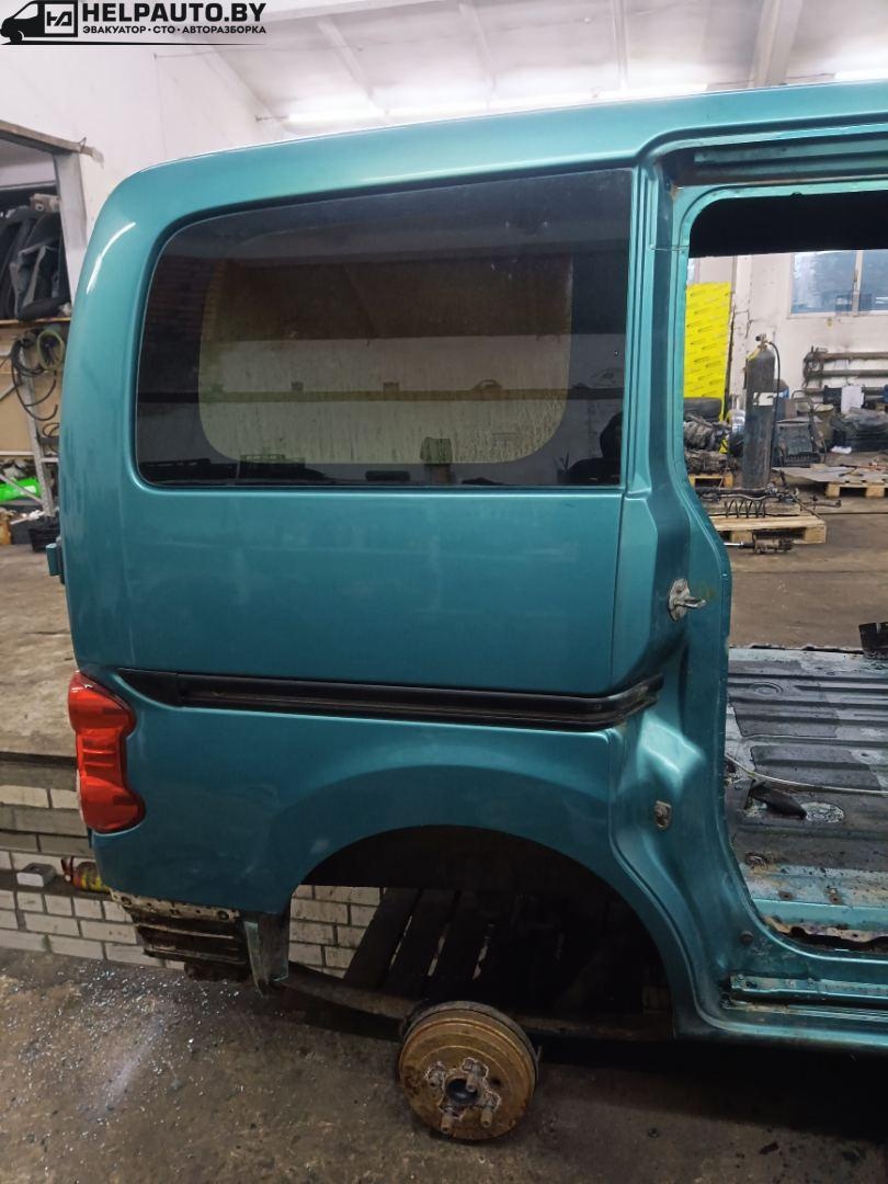 Четверть кузова к Nissan NV200 2010
